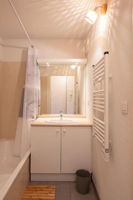 L'Oeil De Tigre Apartment โคโลมิเยร์ส ภายนอก รูปภาพ